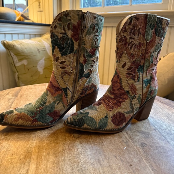 Oasis Society Sorrel I Vintage Boot - Picture 1 of 4